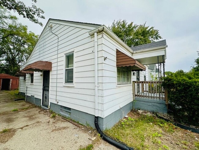 Building Photo - 3 Bedroom 1 Bathroom House For lease Welco...