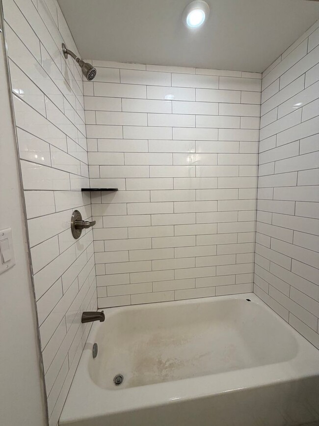 Building Photo - 240- 242 E Girard