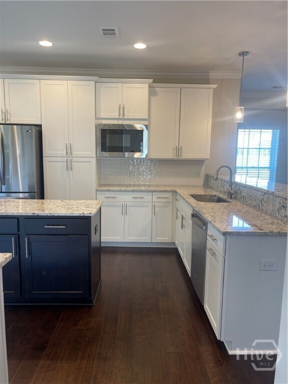 Building Photo - 90 Telford St