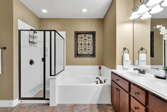 Building Photo - 17608 Border St