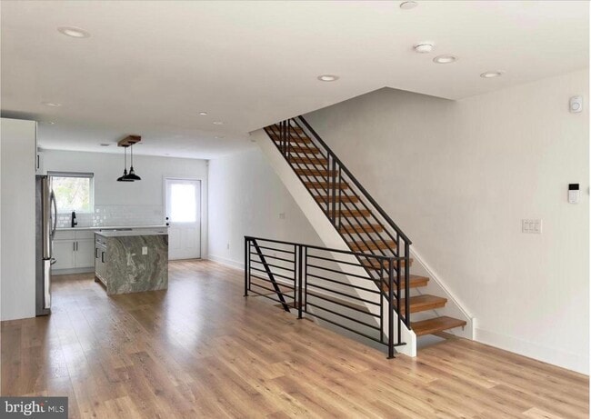 Building Photo - 2503 Ingersoll St