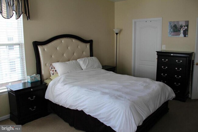 Building Photo - 11592 Cavalier Landing Ct