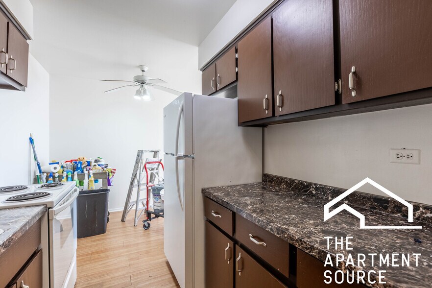 Building Photo - 7308 W North Ave