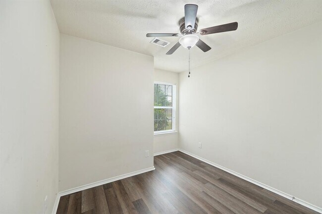 Building Photo - 17219 Osprey Landing Dr