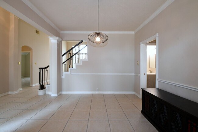 Building Photo - 18719 Racquet Sports Way