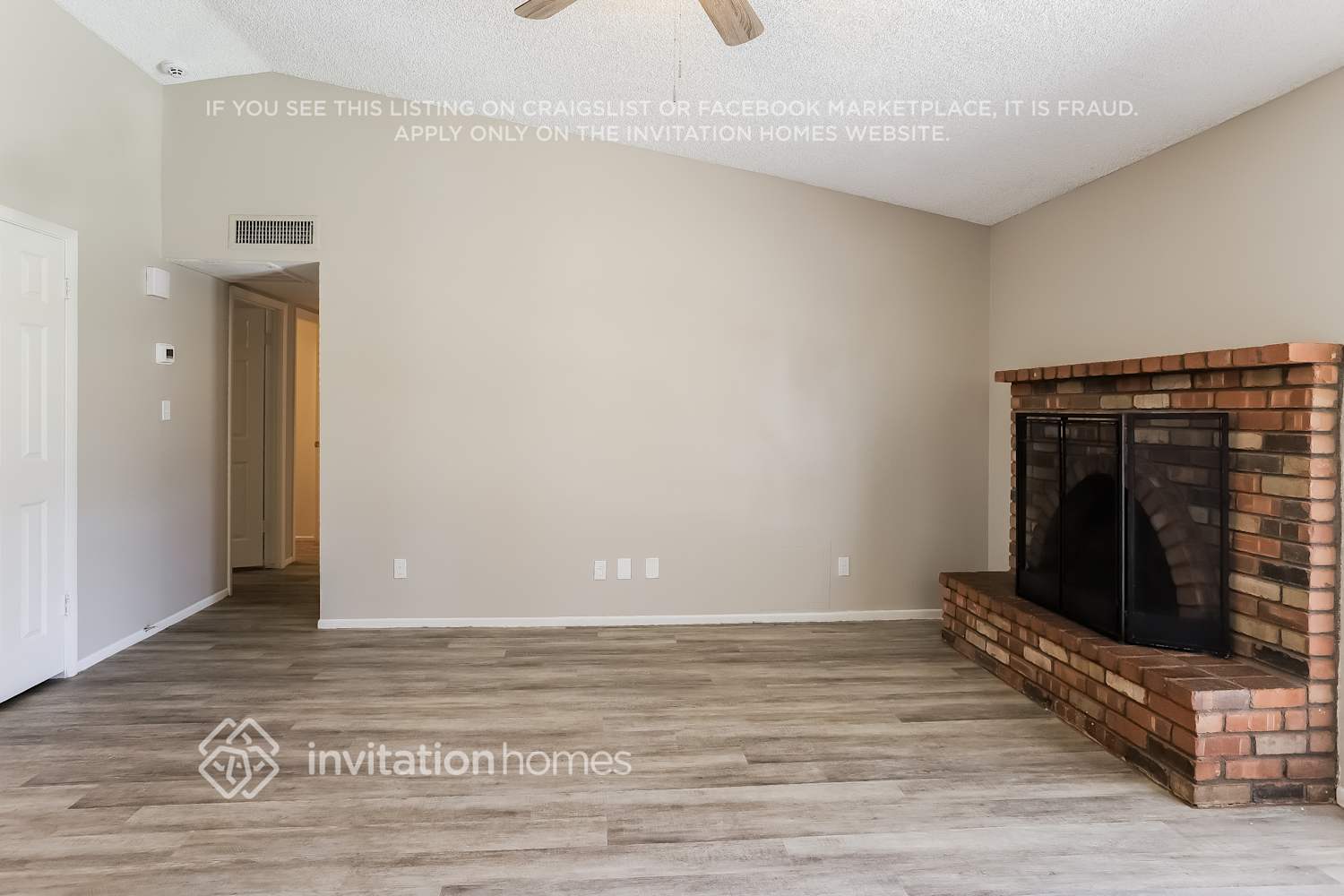Building Photo - 5321 W Riviera Dr