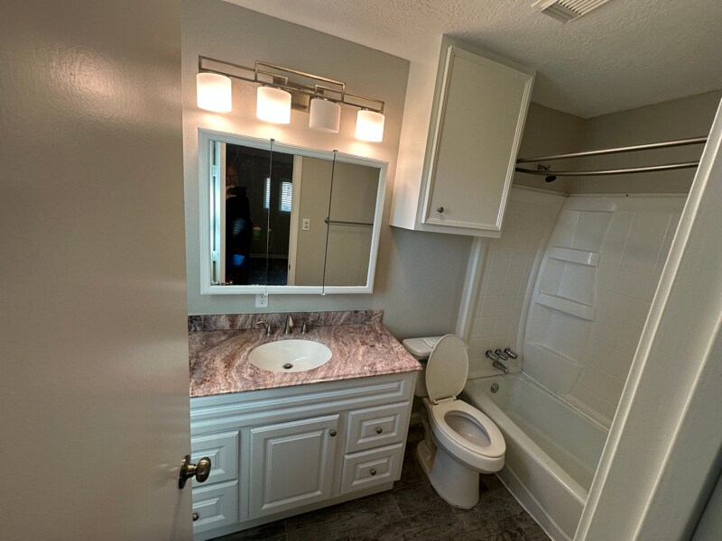 Building Photo - 3214 White Sail