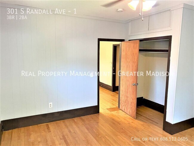 Building Photo - 301 S Randall Ave