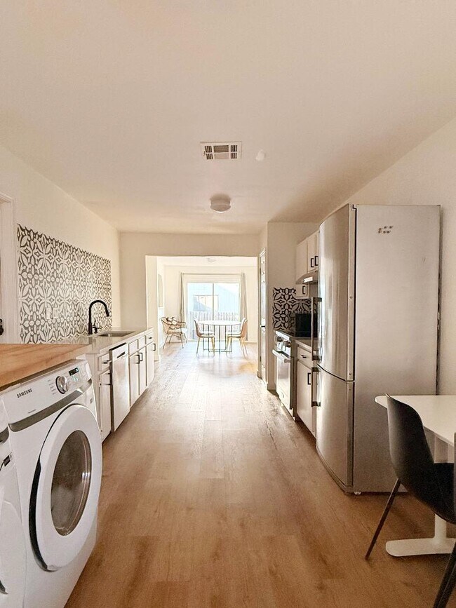 Building Photo - 1706 Woodwind Ln