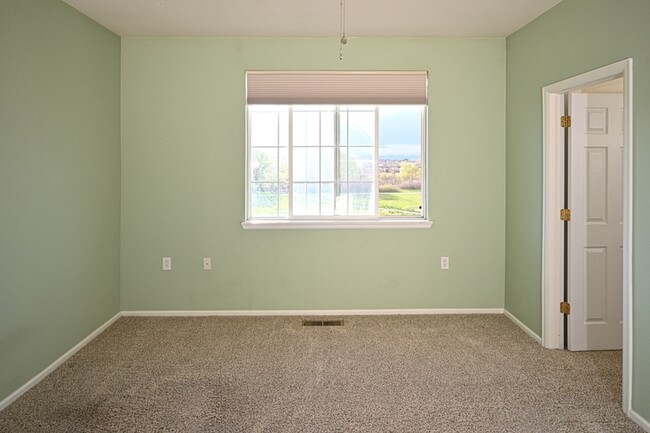 Building Photo - 15904 E Geddes Ln