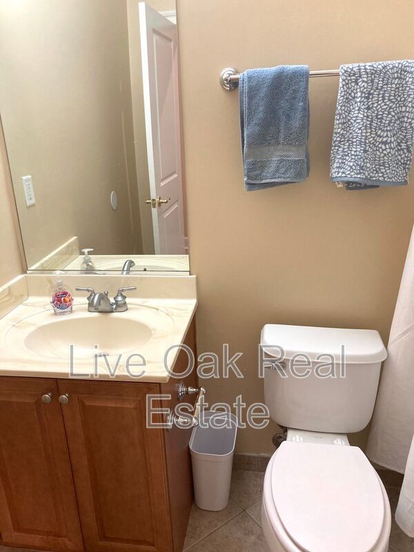 Building Photo - 937 Bolling Ave
