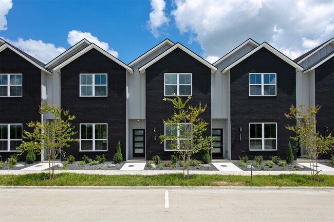 Building Photo - 1209 Dorothy Ln