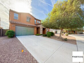 Building Photo - Beautiful 4/2.5 Goodyear House!