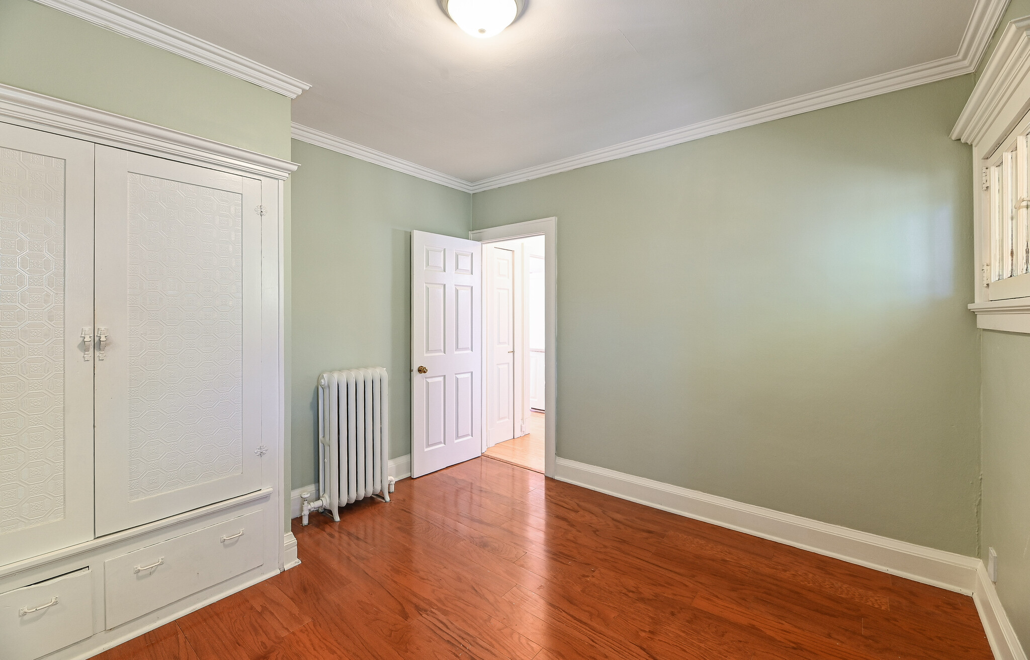 2nd Floor Bedroom2 - 1821 E Olive St