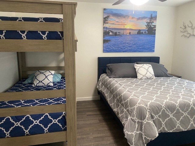 2nd bedroom 4 - 6044 E Highway 20