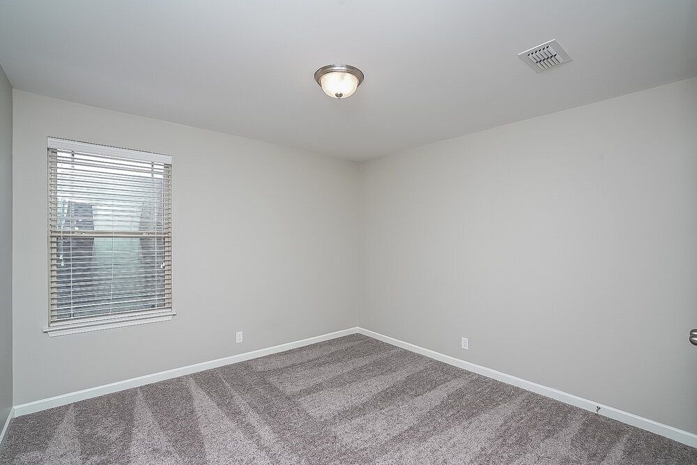 Building Photo - 3218 Mapleside Ln