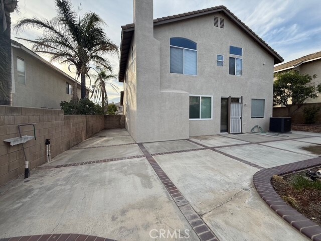 Building Photo - 5553 Pheasant Dr