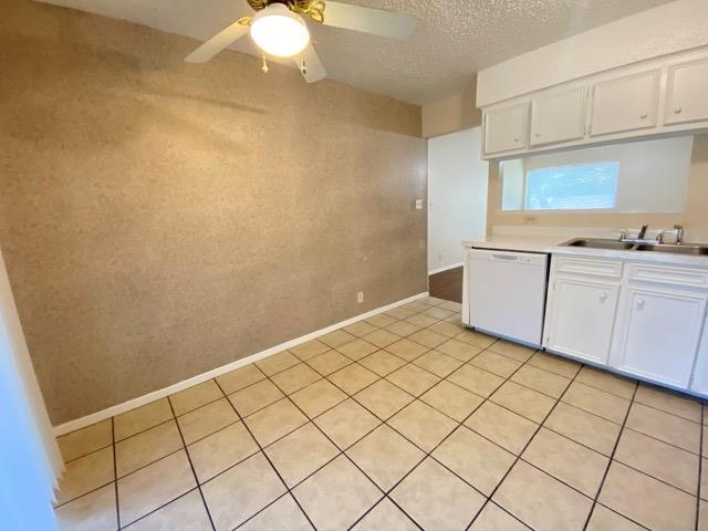 Building Photo - 6602 Scrub Oak Ln