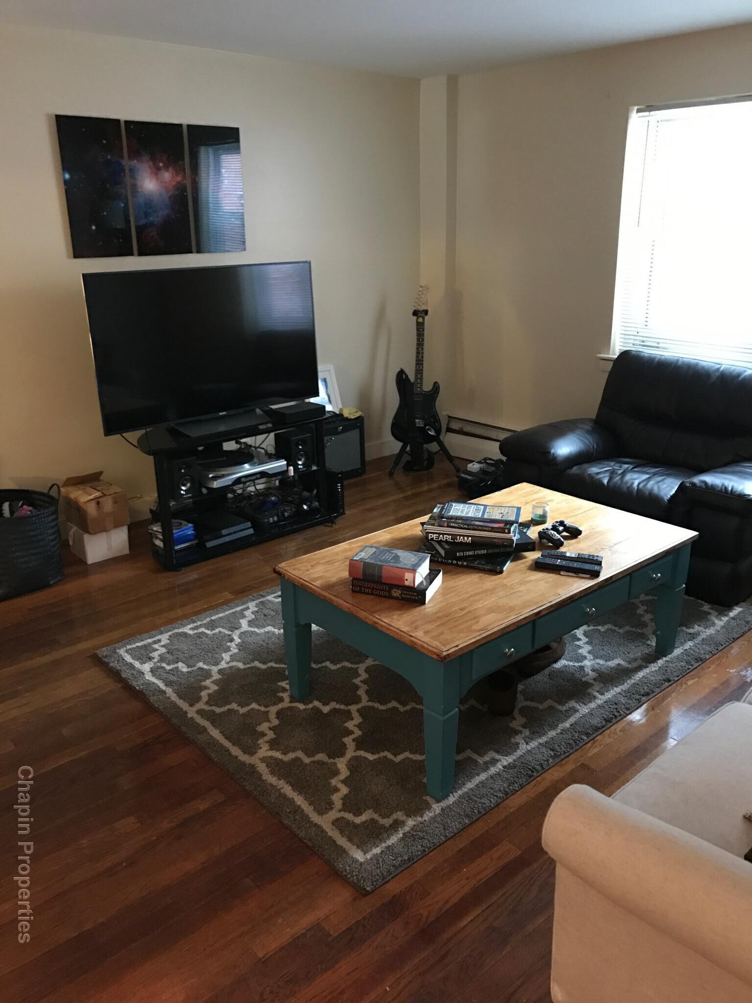 Building Photo - 79 Chestnut St