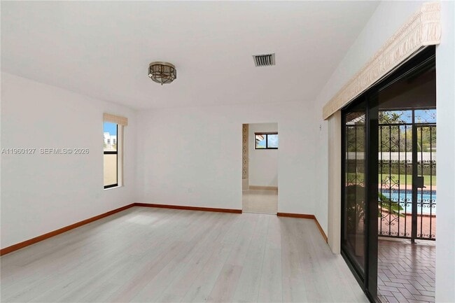 Building Photo - 2220 SW 90th Ave