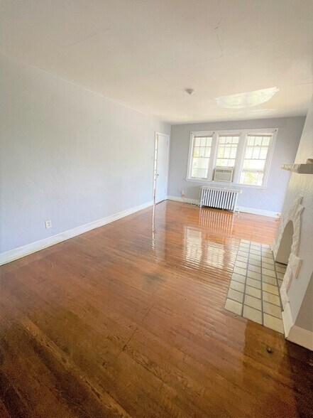 Building Photo - 6532 Wilkins Ave