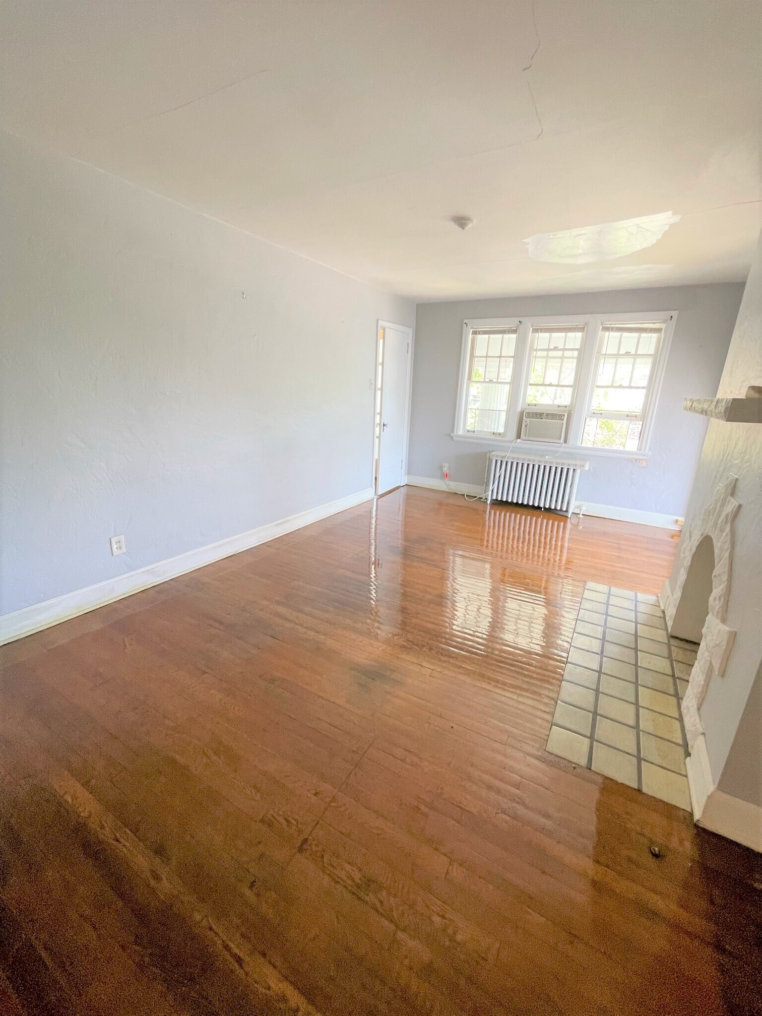 Building Photo - 6532 Wilkins Ave