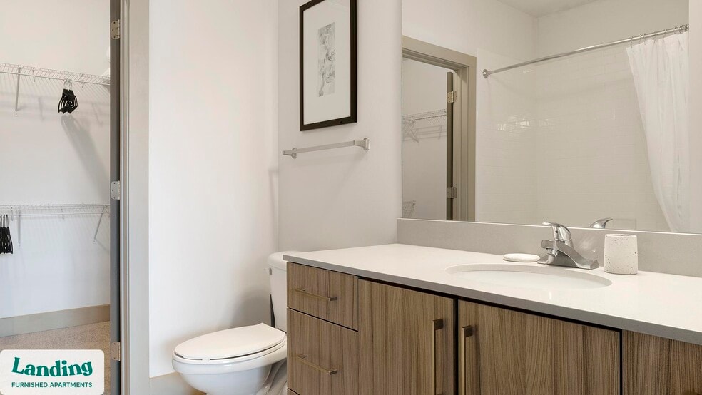 Building Photo - 930 Howell Mill Rd NW