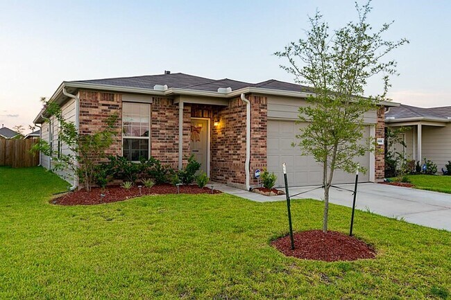 Building Photo - 6535 Dayridge Ln