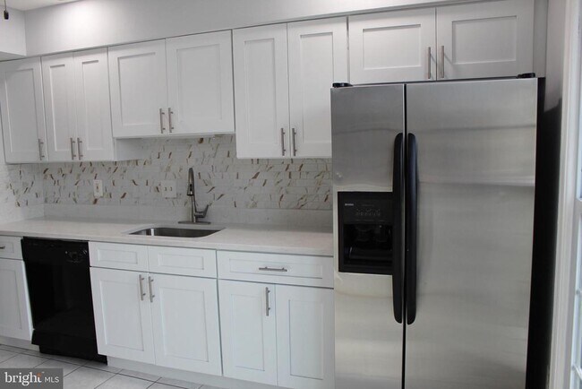 Building Photo - 13252 Copland Ct