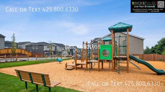 Building Photo - 1217 SW Pendleton Way