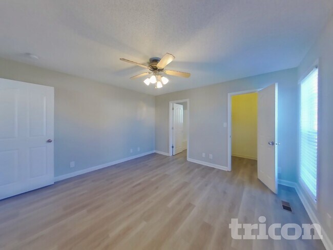 Building Photo - 421 Faulkner Dr