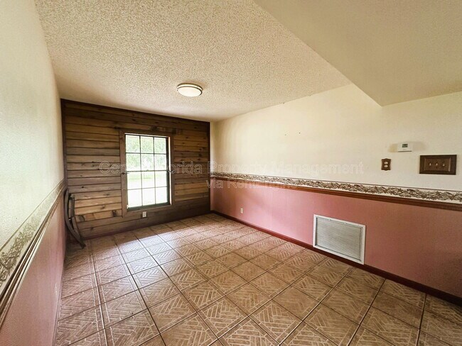 Building Photo - 1620 Nora Tyson Rd
