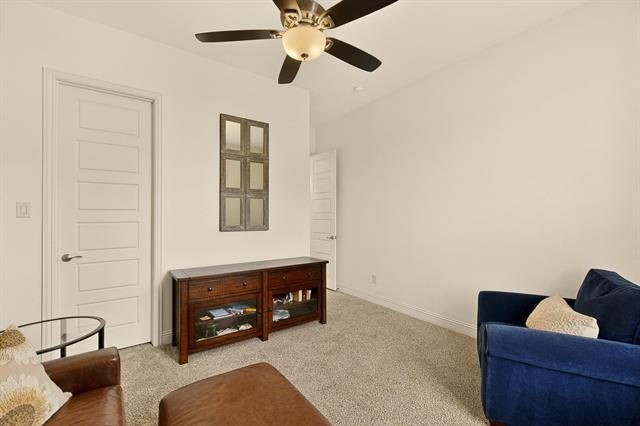 Building Photo - 1107 Devonshire Drive South