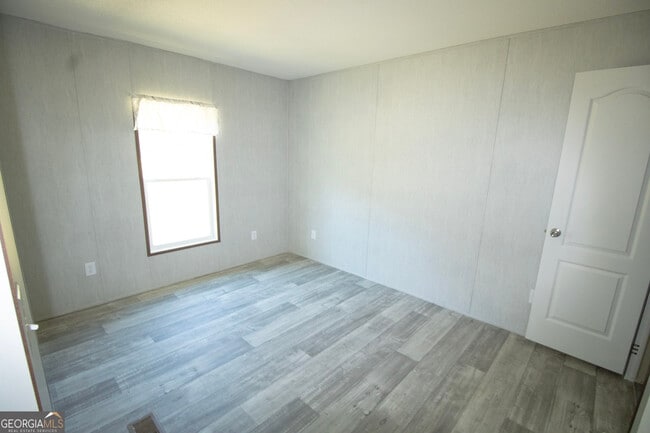 Building Photo - 1778 Zettwell Rd