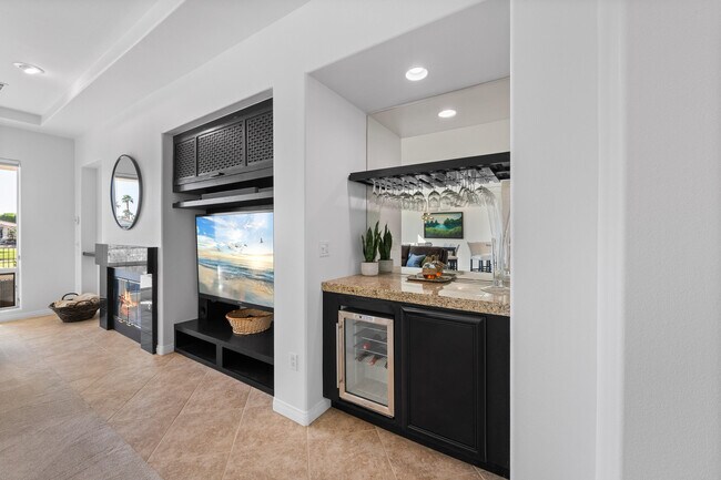 Building Photo - 50500 Cypress Point Dr