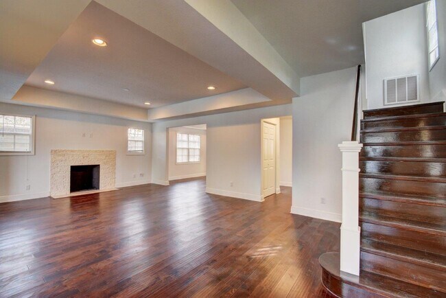 Building Photo - 340 Walton Blvd