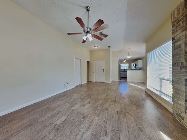 Building Photo - 9203 Rippling Fields Dr