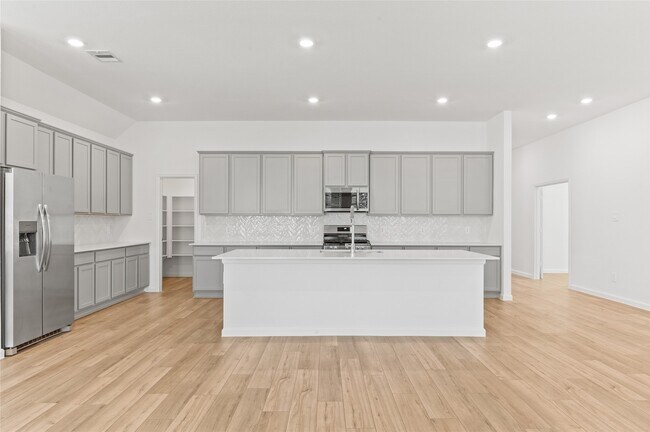 Building Photo - 18211 Saffron Sun St