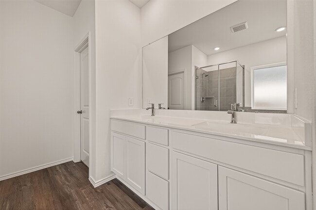 Building Photo - 6107 Ginevra Summers Dr