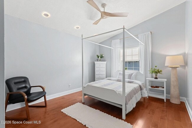 Building Photo - 662 Rossmoor Cir