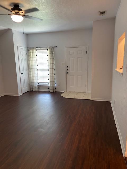 Building Photo - 3700 Dustin Ct