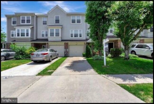 Building Photo - 6 Addleton Ct