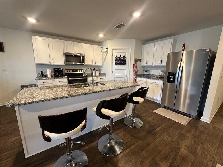 Building Photo - 23792 Unbridled Lp