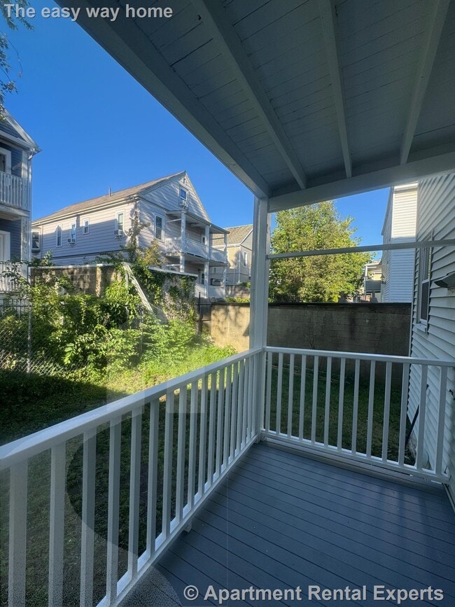 Building Photo - 29 Frederick Ave