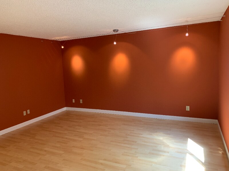 Building Photo - 6752 Ashley Ct