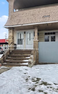 Building Photo - 3391 W 117th St