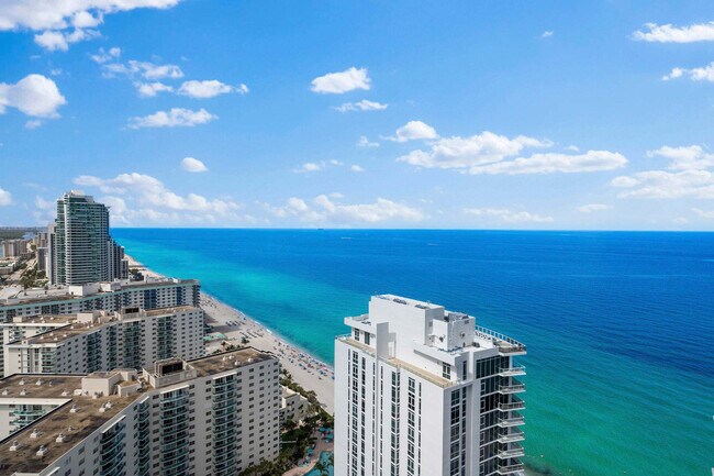 Building Photo - 4111 S Ocean Dr