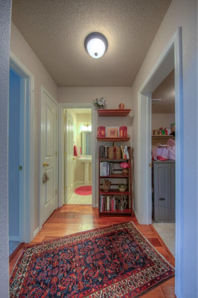 Building Photo - 5400 Monterey Cove Ave NW