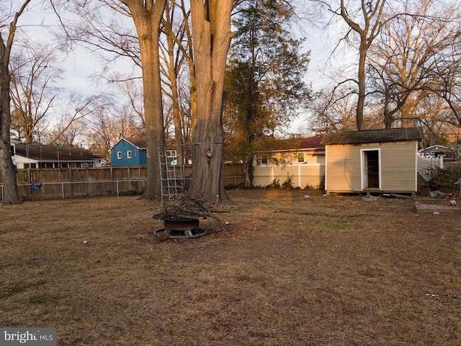 Building Photo - 7925 Ashboro Dr