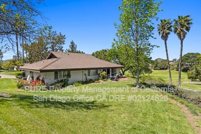 Building Photo - 12576 Oaks N Dr